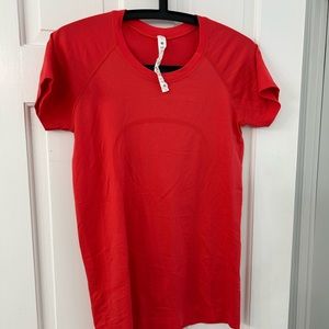 Lululemon swiftly tech like new